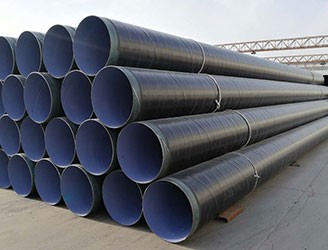 3PE防腐鋼管母材包括無縫鋼管，螺旋鋼管和直縫鋼管。執行標準:GB/T23257-2009《埋地鋼質管道聚乙烯防腐層技術標準》SY/T0413-2002《埋地鋼制管道聚乙烯防腐層技術標準》3PE防腐鋼